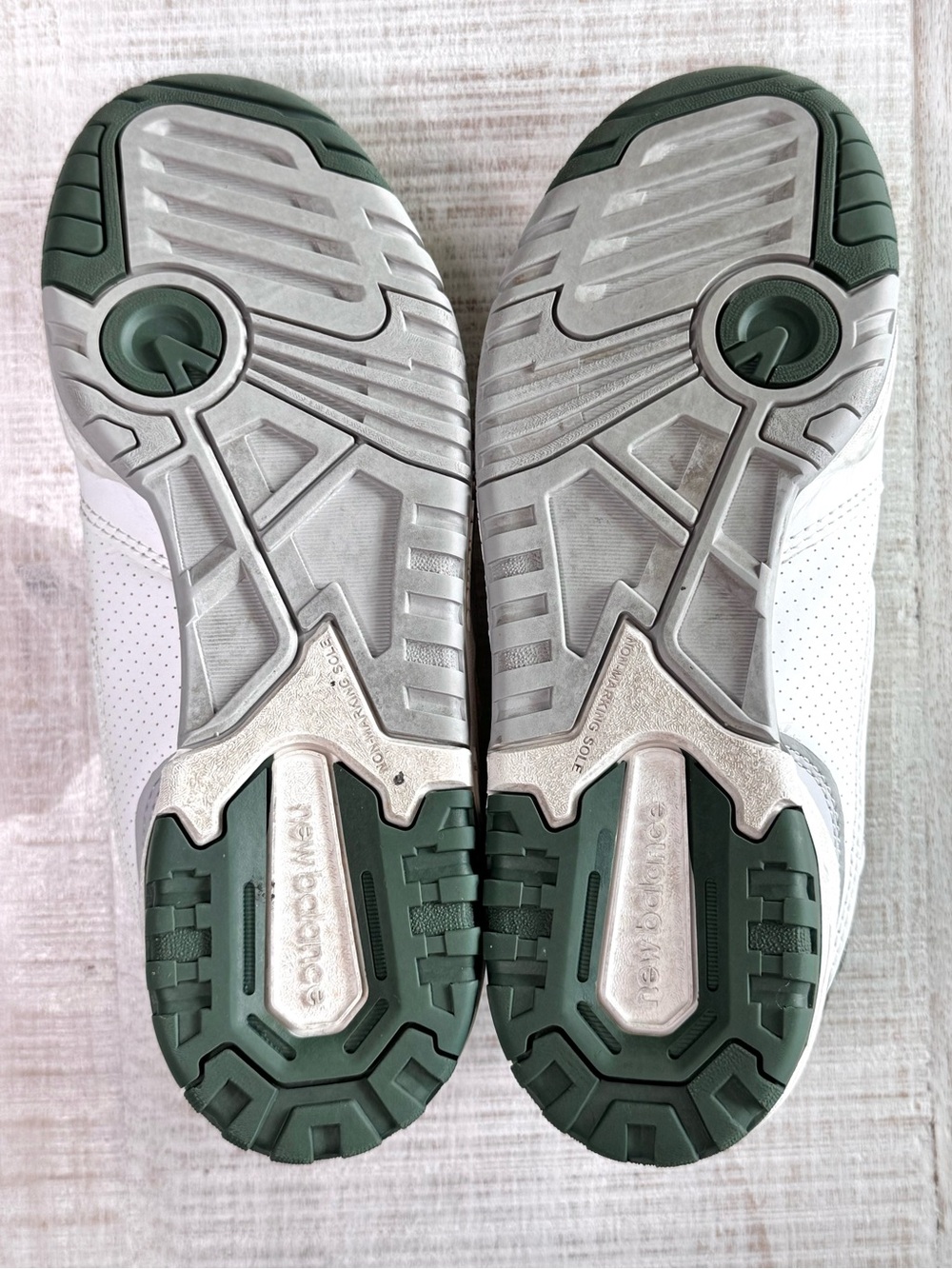 New Balance 550 White Nightwatch Green Grey Sneakers Men’s 6.5 - Picture 10 of 12